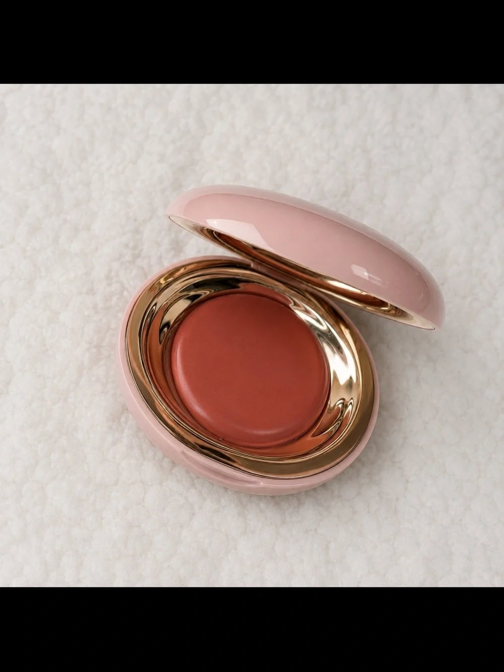Rare Beauty Stay Vulnerable Melting Blush — Nearly Neutral (Soft Beige-Pink)